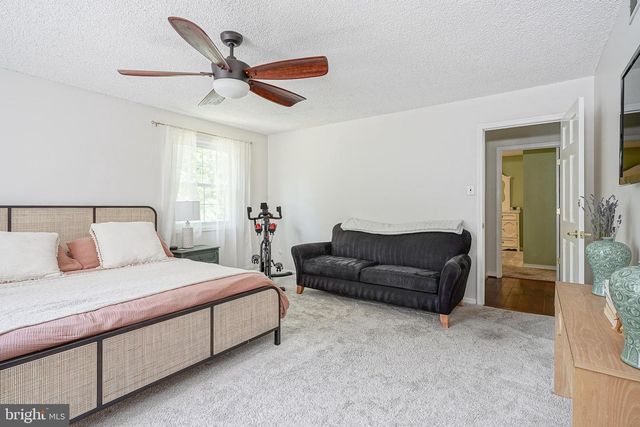 131 TUCKERTON RD, Shamong, NJ 08088