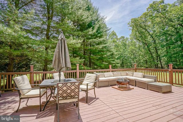 131 TUCKERTON RD, Shamong, NJ 08088