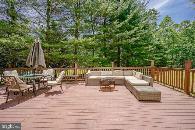 131 TUCKERTON RD, Shamong, NJ 08088