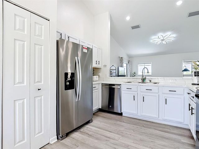 336 HILLCREST DRIVE, Davenport, FL 33897