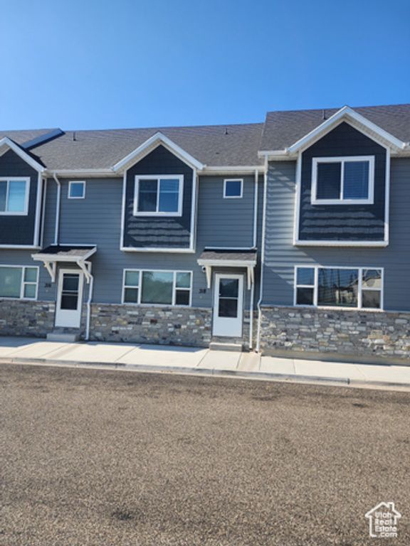 320 E 3800 S, South Ogden, UT 84403