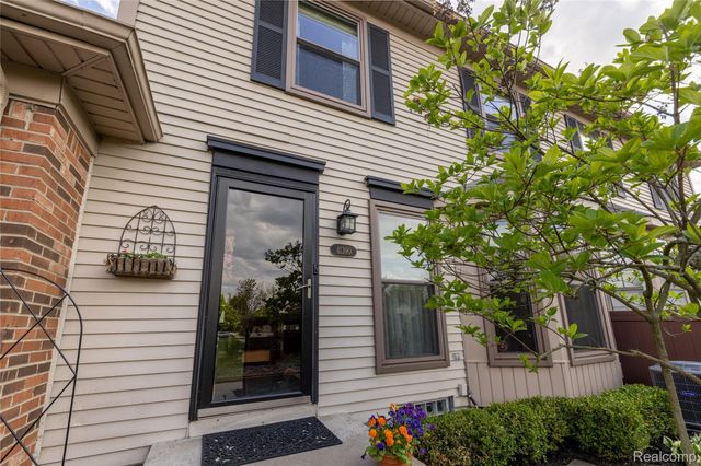 41390 Southwind Drive, Canton Charter Township, MI 48188
