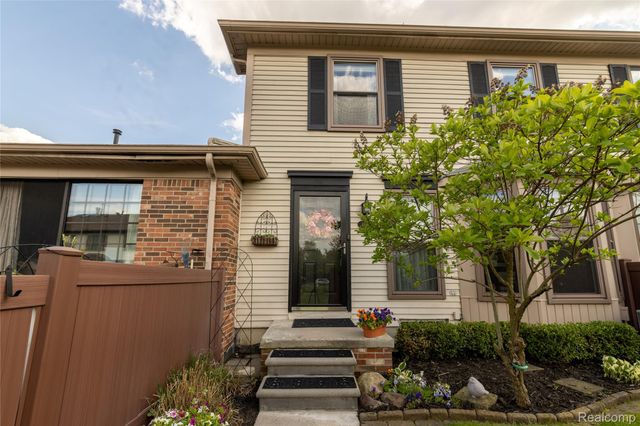 41390 Southwind Drive, Canton Charter Township, MI 48188