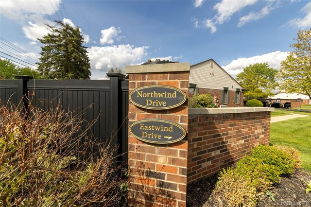 41390 Southwind Drive, Canton Charter Township, MI 48188
