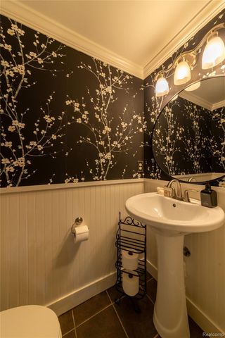 41390 Southwind Drive, Canton Charter Township, MI 48188