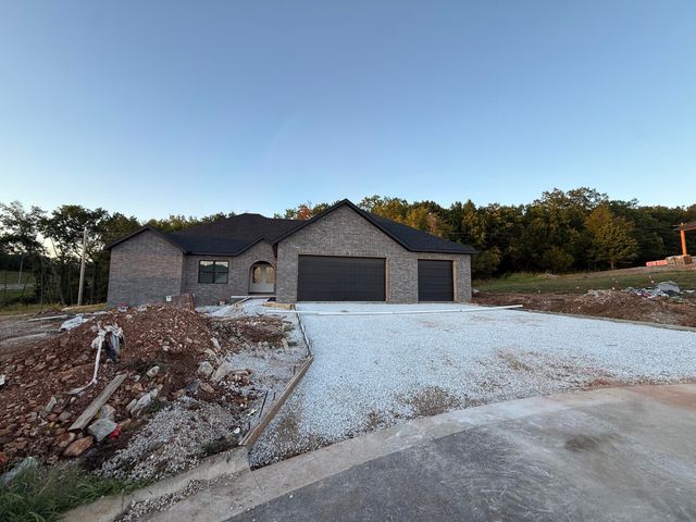 1795 W Gaslight Drive, Springfield, MO 65810