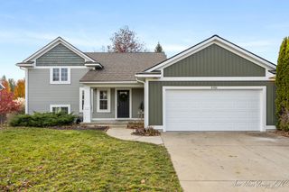 5753 Rodney Drive, Wyoming, MI 49418
