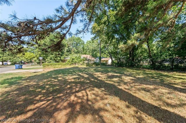 1401 N 36th Street, Fort Smith, AR 72904