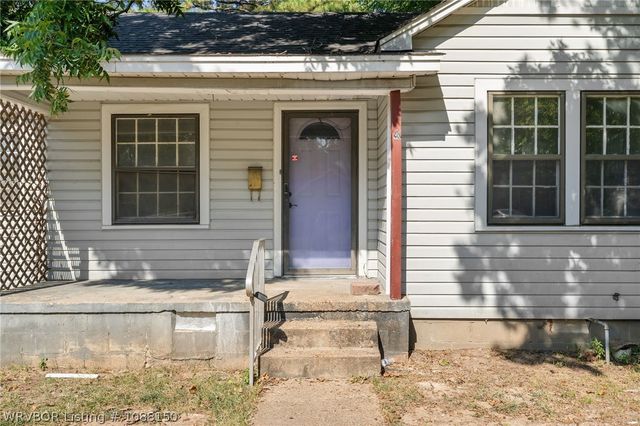 1401 N 36th Street, Fort Smith, AR 72904