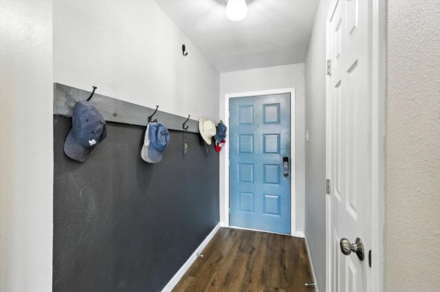 1002 Kingston Drive, Lewisville, TX 75067