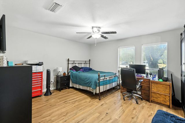 1002 Kingston Drive, Lewisville, TX 75067