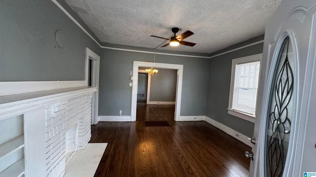 1136 14TH PLACE SW, Birmingham, AL 35211