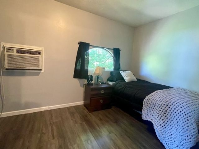 460 Mate Allen Rd, Gainesboro, TN 38562