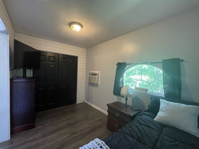 460 Mate Allen Rd, Gainesboro, TN 38562
