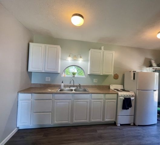 460 Mate Allen Rd, Gainesboro, TN 38562