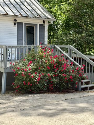 460 Mate Allen Rd, Gainesboro, TN 38562