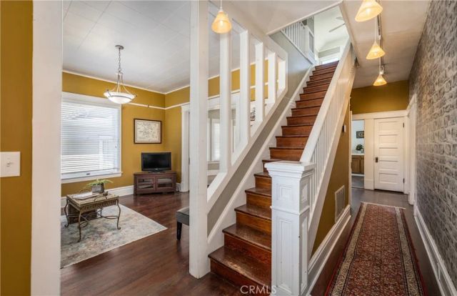 331 Nordina Street, Redlands, CA 92373