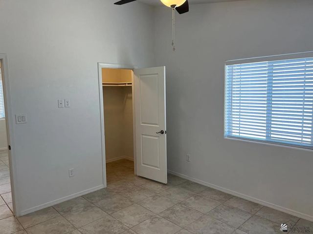 4832 E Udall Ln, San Luis, AZ 85336