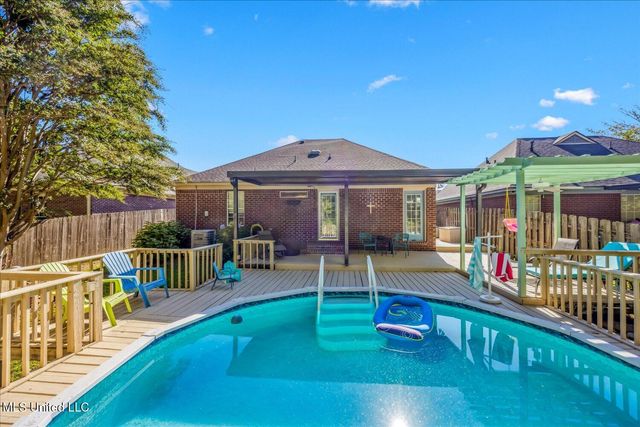 7235 Lucia Lane, Walls, MS 38680