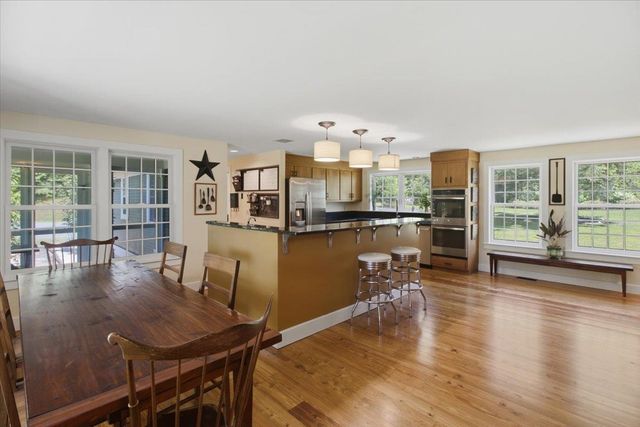 400 Spring Brook Road, Arlington, VT 05250