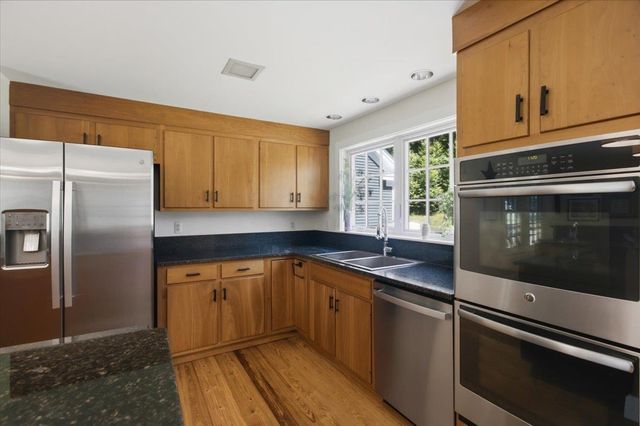 400 Spring Brook Road, Arlington, VT 05250