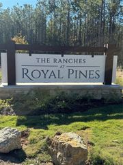 511 Queen Anne Way, Huntsville, TX 77340