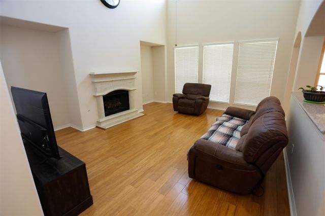 5107 Field Briar Lane, Sugar Land, TX 77479