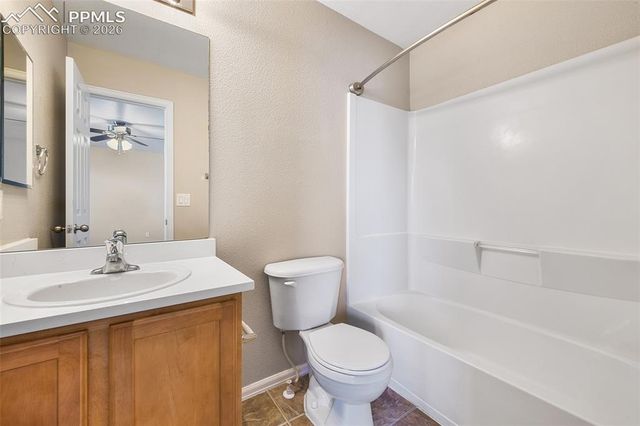 7484 Straggler Circle, Colorado Springs, CO 80922
