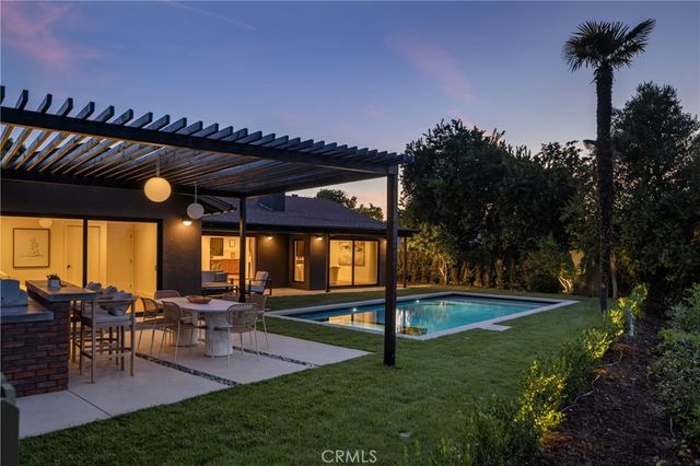 23717 Crosson, Woodland Hills, CA 91367