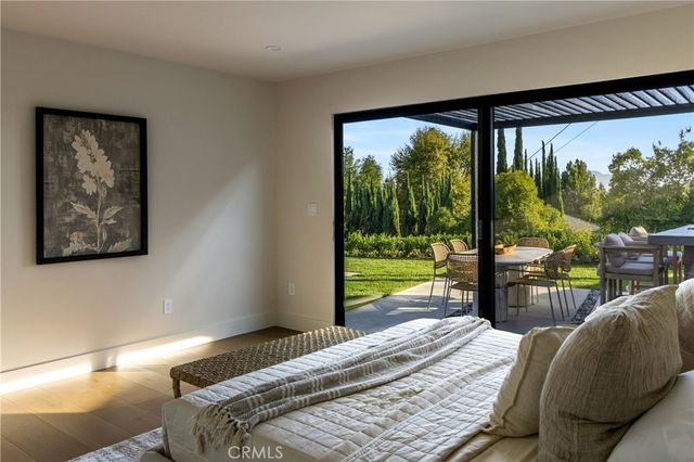 23717 Crosson, Woodland Hills, CA 91367