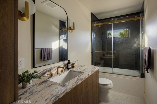23717 Crosson, Woodland Hills, CA 91367
