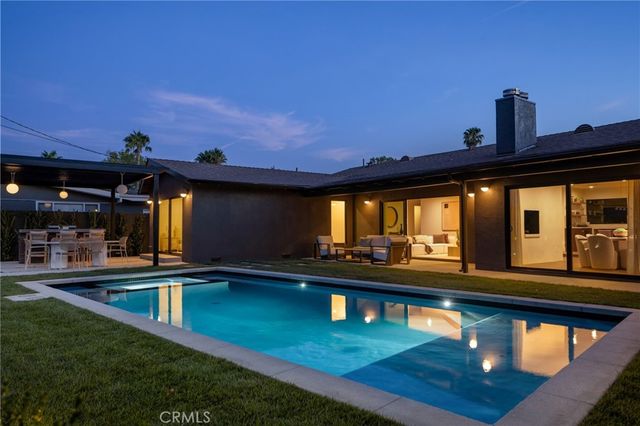 23717 Crosson, Woodland Hills, CA 91367