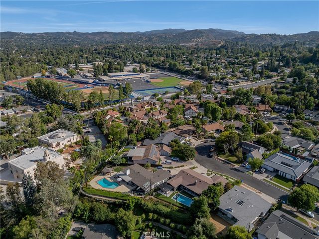 23717 Crosson, Woodland Hills, CA 91367