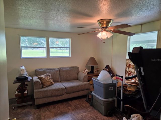 2450 SE 190TH TERRACE, Morriston, FL 32668