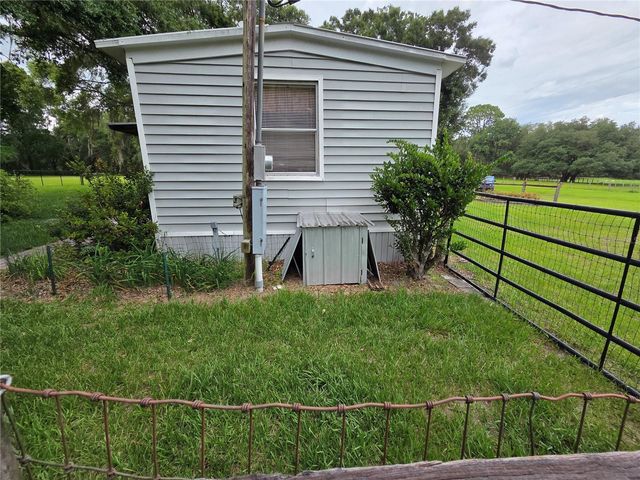 2450 SE 190TH TERRACE, Morriston, FL 32668