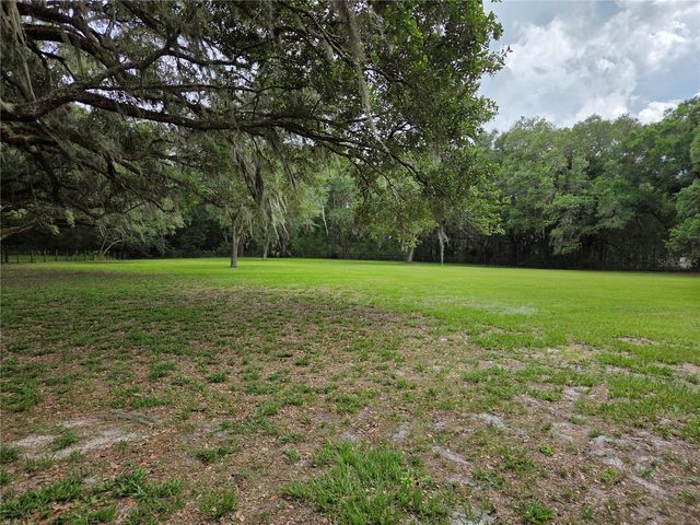 2450 SE 190TH TERRACE, Morriston, FL 32668