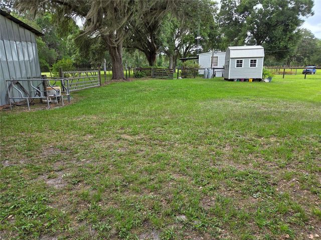 2450 SE 190TH TERRACE, Morriston, FL 32668