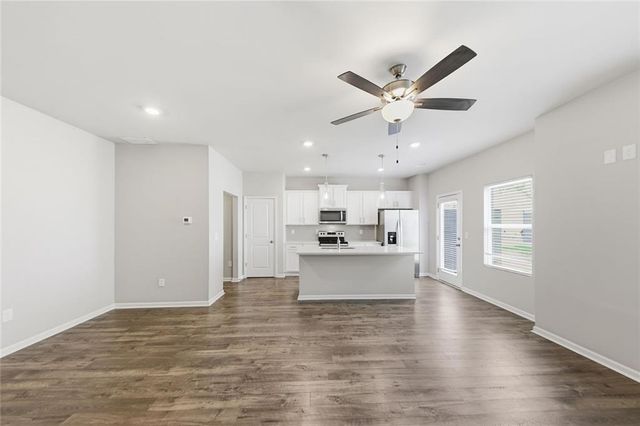 5596 Hislop Lane SW, Mableton, GA 30126
