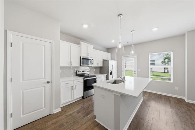 5596 Hislop Lane SW, Mableton, GA 30126