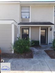 727-42 South Main Street, Hinesville, GA 31313