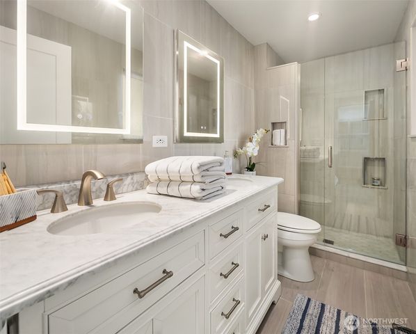 1421 NW 196th St, Shoreline, WA 98177