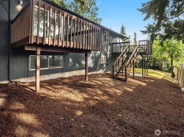 1421 NW 196th St, Shoreline, WA 98177