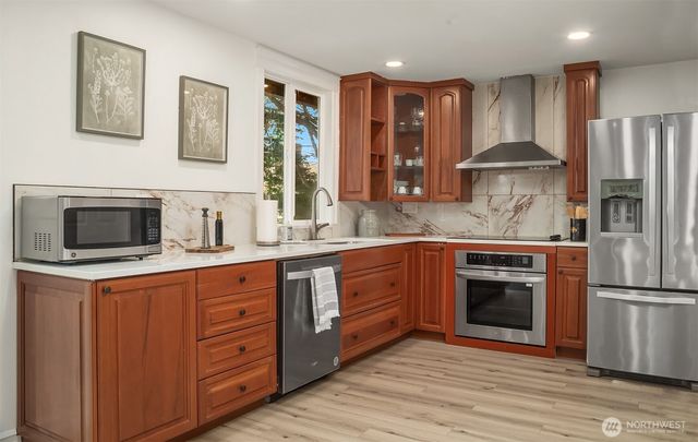 1421 NW 196th St, Shoreline, WA 98177