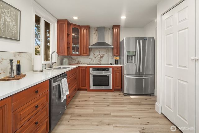1421 NW 196th St, Shoreline, WA 98177