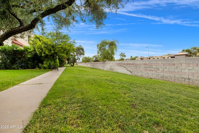 7815 E Rovey Avenue, Scottsdale, AZ 85250