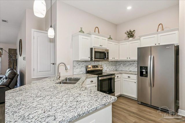 1891 Natures Way, Gulf Breeze, FL 32563