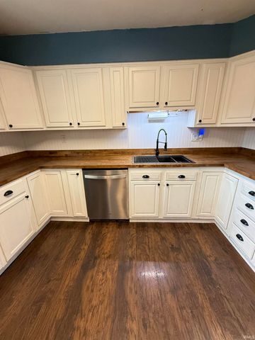 803 S South St, Brookston, IN 47923