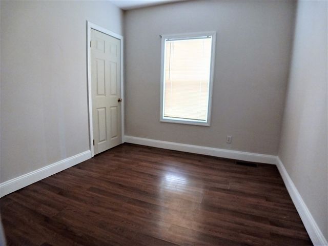 17 Clare St 1, Lowell, MA 01854