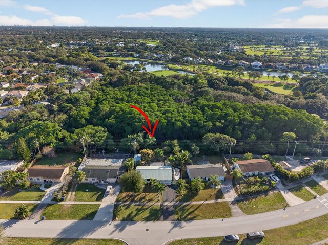 1206 Mohican Boulevard, Jupiter, FL 33458