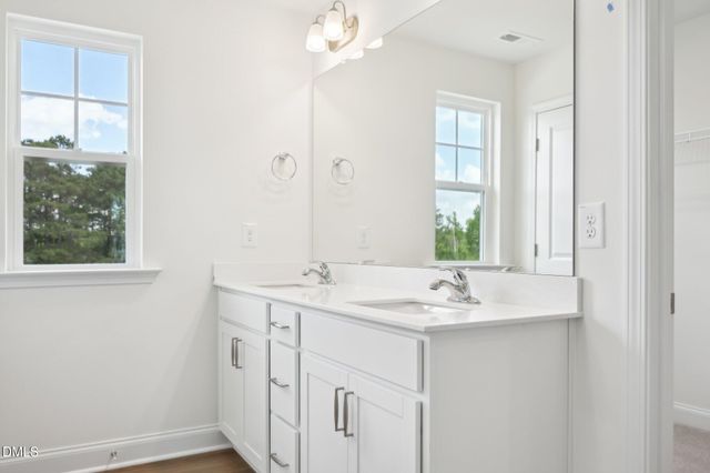 1020 Bolton Pointe Drive, Zebulon, NC 27597